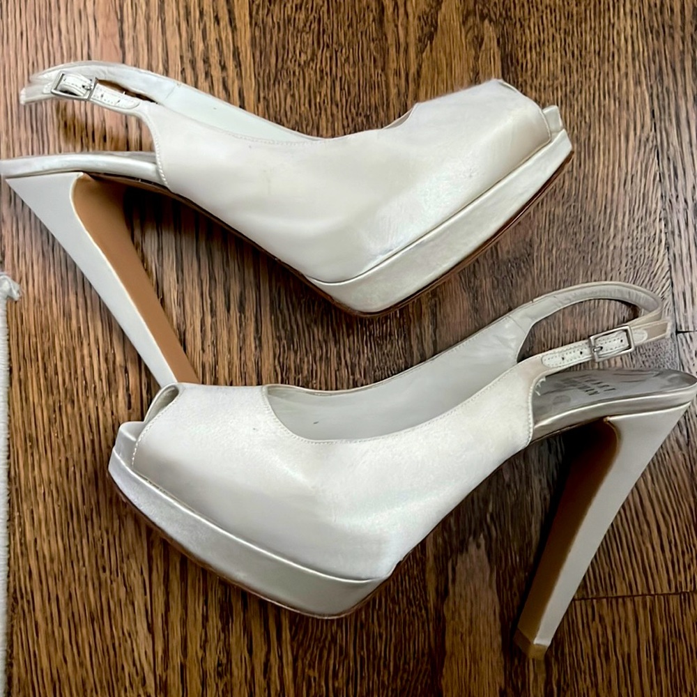 Offwhite stuart weitzman wedding shoes